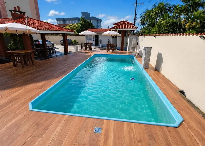 Apartamento Praia Grande Ubatuba, Piscina, Ar-Condicionado, Wi-Fi E Garagem, Ate 8 Pessoas